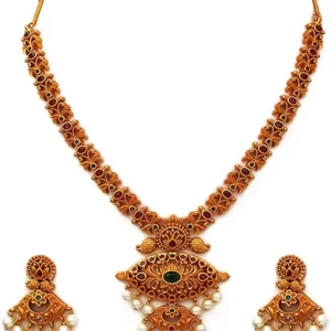 Pretty Gold Necklace